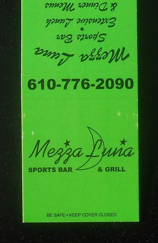 1980s mezza luna sports bar - luna,
