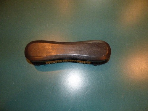 Brush for pool table - brush,